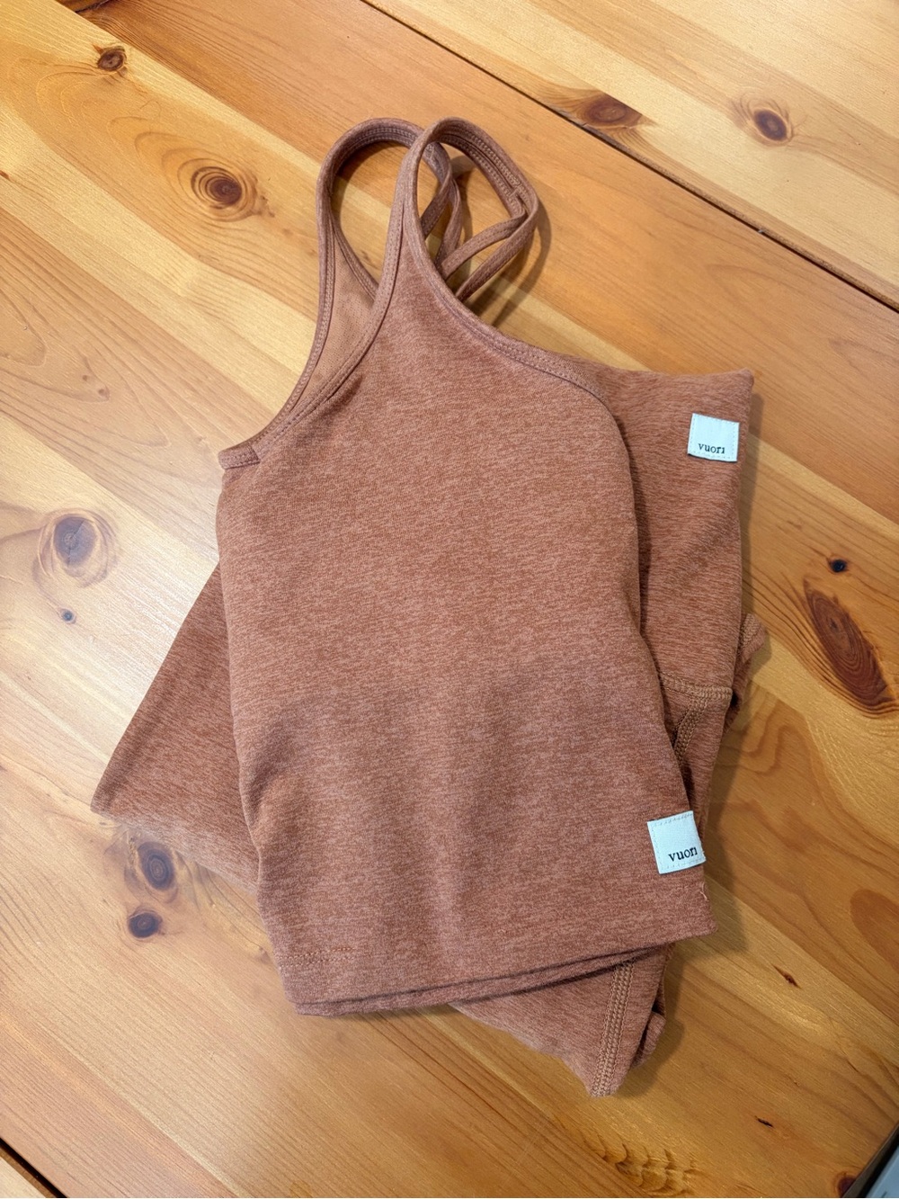 Vuori Palo Santo Set Heathered Tank and Leggings